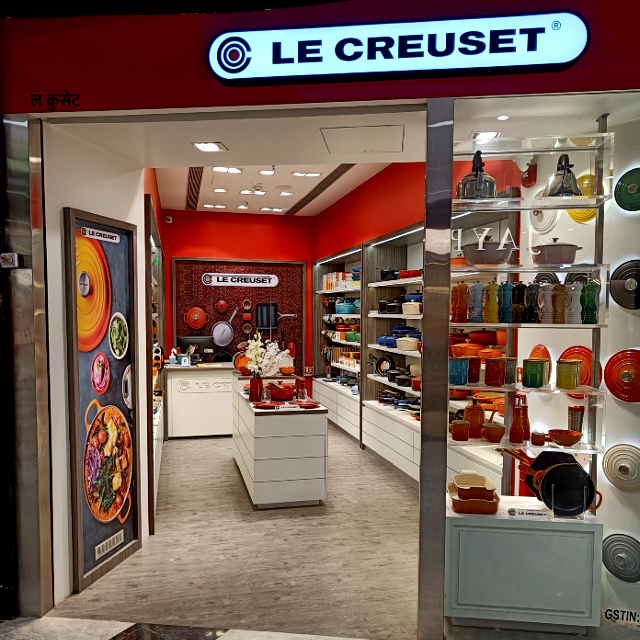 Le Creuset Phoenix Mill Compound