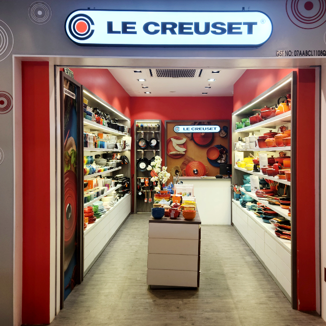 Le Creuset Select Citywalk